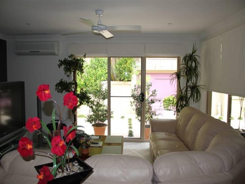 15 Fairwinds Avenue, Laurieton NSW 2443