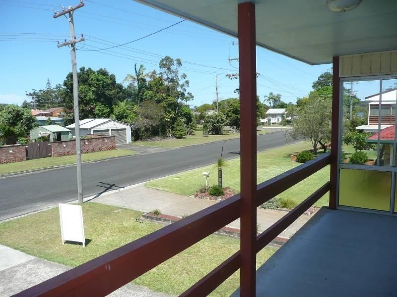 5 Vine Street, North Haven NSW 2443