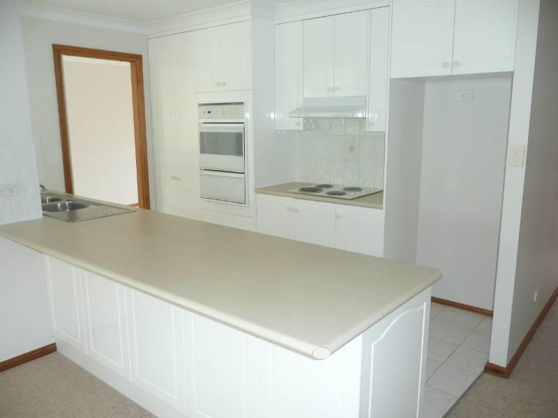 4 Ellerslie Crescent, Laurieton NSW 2443