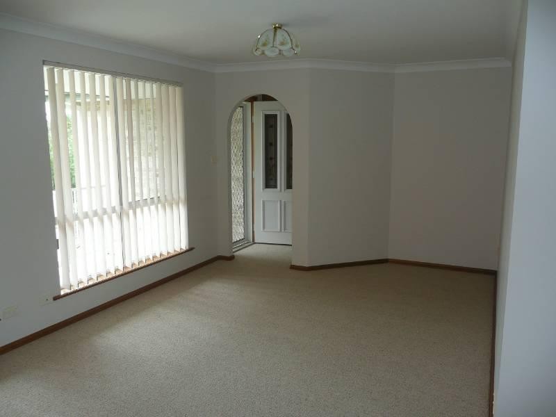 4 Ellerslie Crescent, Laurieton NSW 2443