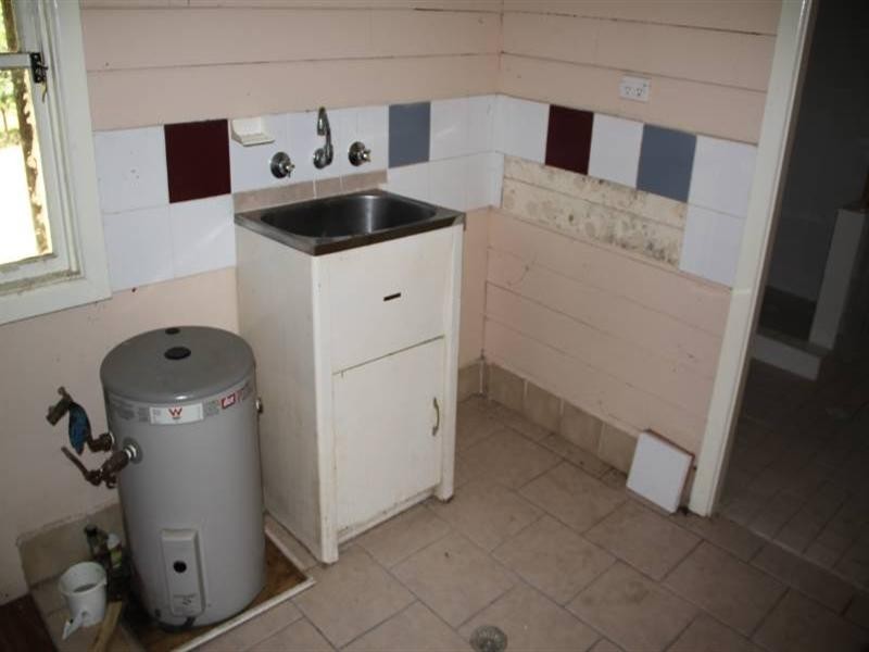 16 Thomas Street, Johns River NSW 2443