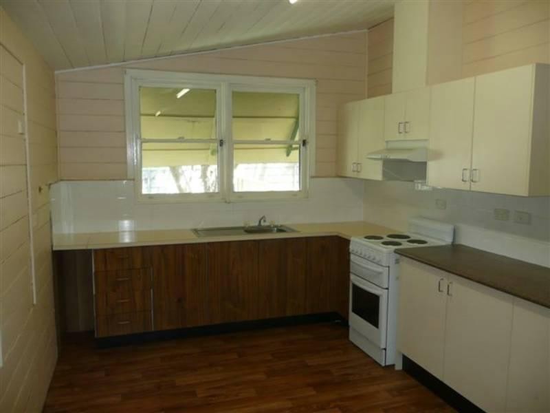 16 Thomas Street, Johns River NSW 2443