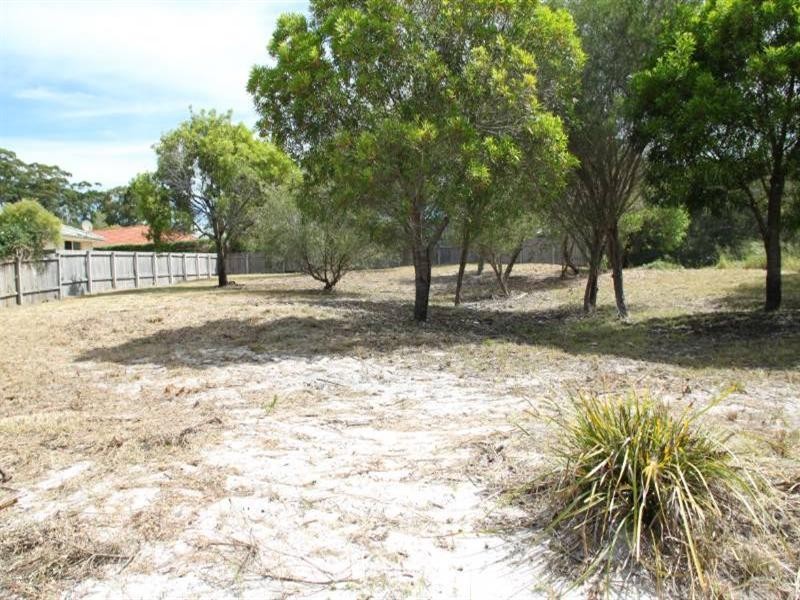 35 Scarborough Way, Dunbogan NSW 2443