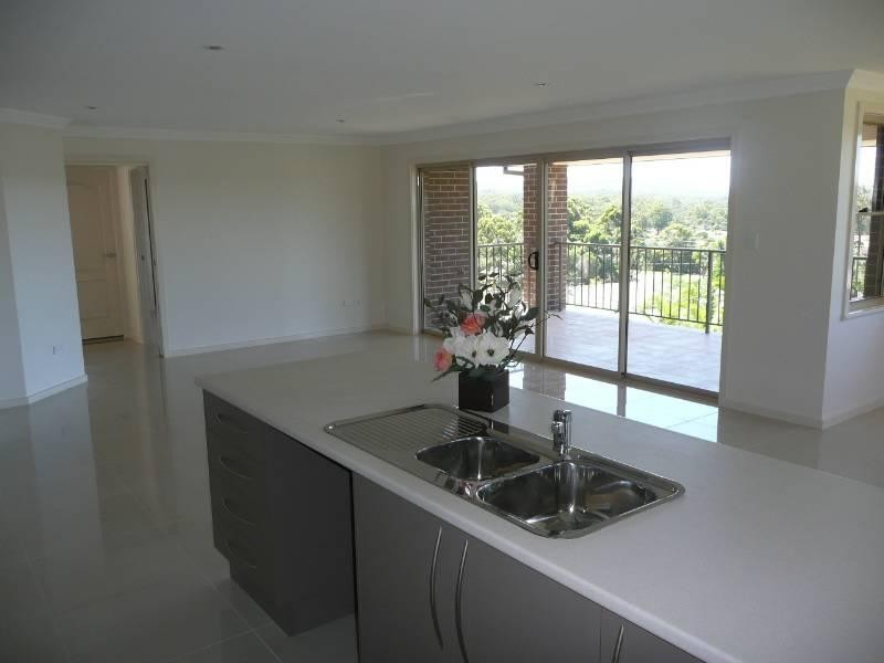 12 Admirals Circle, Laurieton NSW 2443