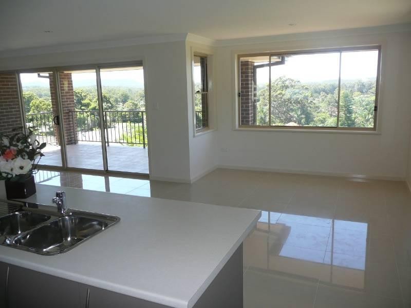 12 Admirals Circle, Laurieton NSW 2443