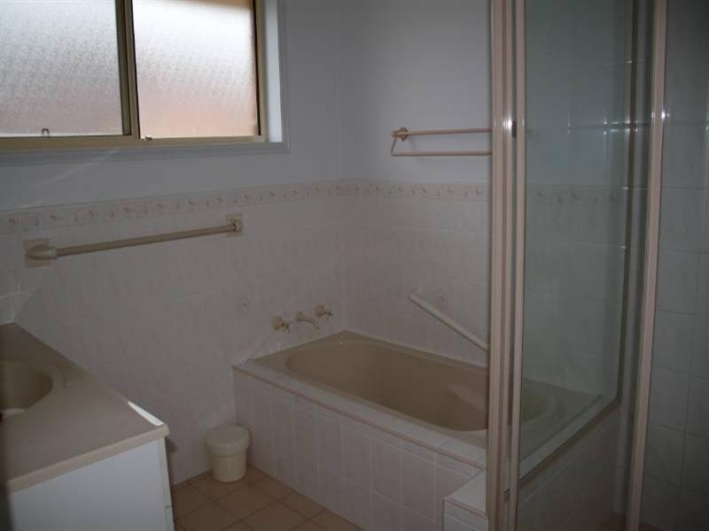 4 Bass Avenue, Laurieton NSW 2443