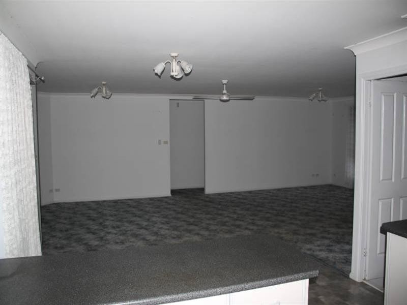 4 Bass Avenue, Laurieton NSW 2443