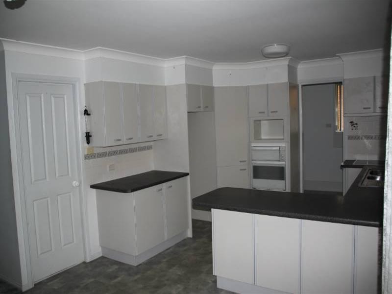 4 Bass Avenue, Laurieton NSW 2443