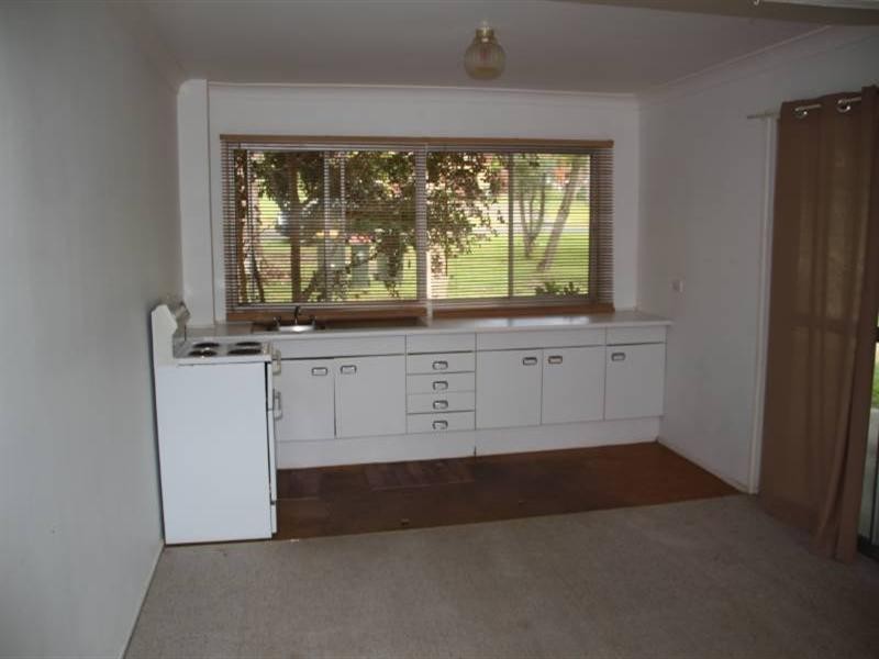 17 Lord Street, Laurieton NSW 2443