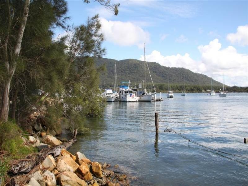 50 The Boulevard, Dunbogan NSW 2443