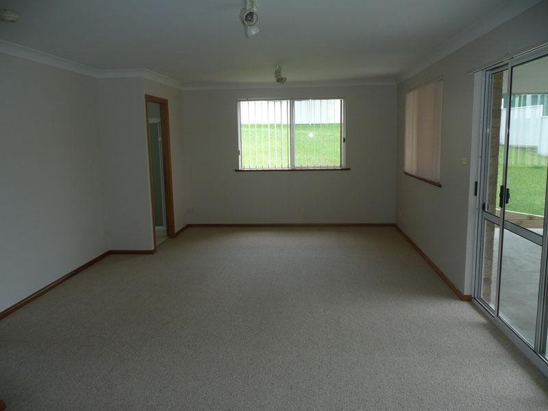 4 Ellerslie Crescent, Laurieton NSW 2443