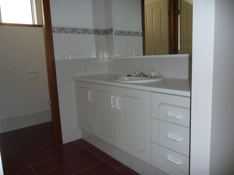 4 Ellerslie Crescent, Laurieton NSW 2443