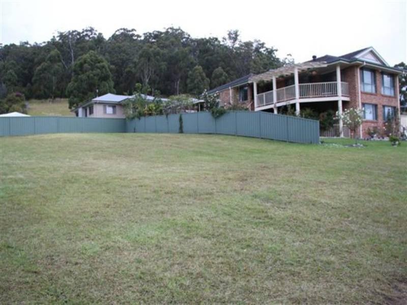 22 Ellerslie Crescent, Laurieton NSW 2443