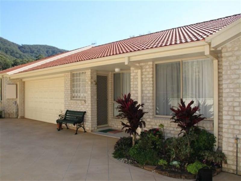 2/9 Bold Street, Laurieton NSW 2443