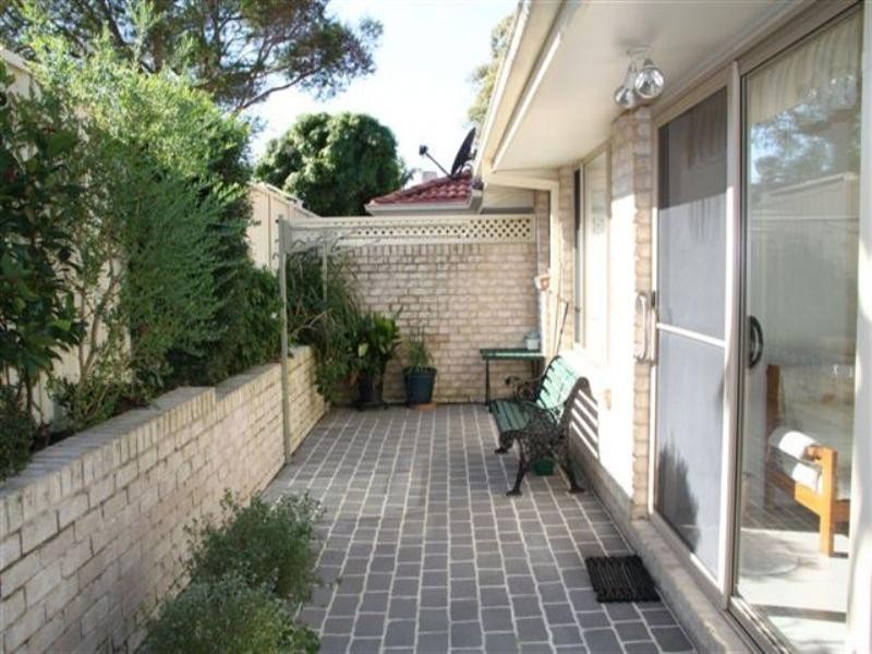 2/9 Bold Street, Laurieton NSW 2443