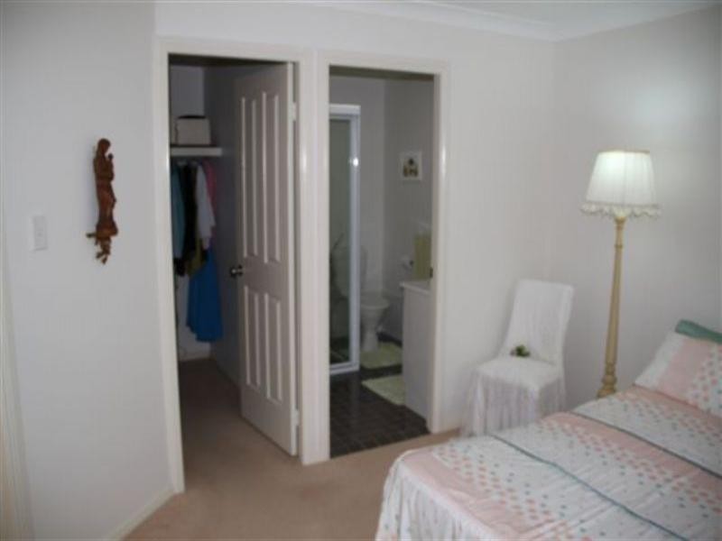 2/9 Bold Street, Laurieton NSW 2443