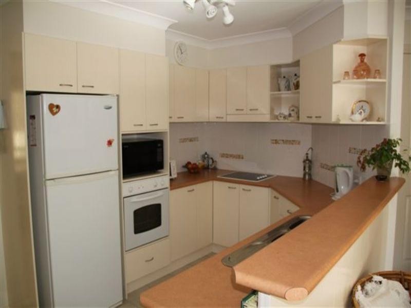 2/9 Bold Street, Laurieton NSW 2443