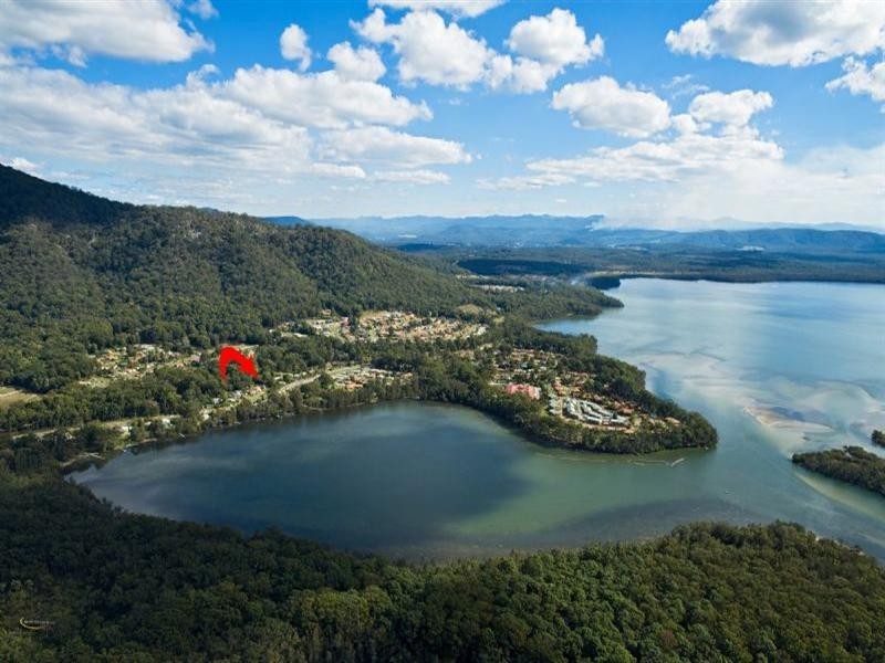 396 Ocean Drive, Laurieton NSW 2443