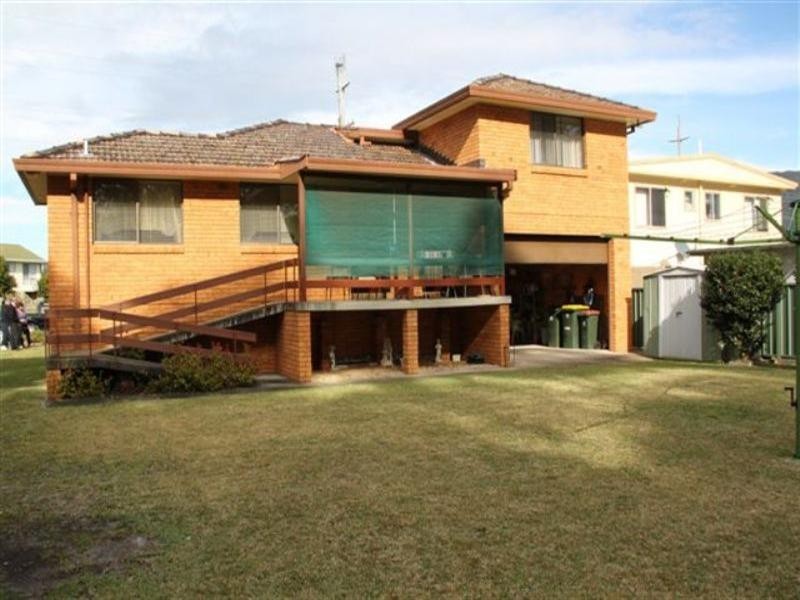 41 Eames Avenue, North Haven NSW 2443