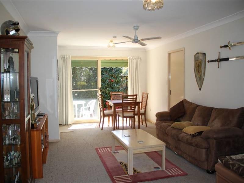 2/57 st Albans Way, Laurieton NSW 2443