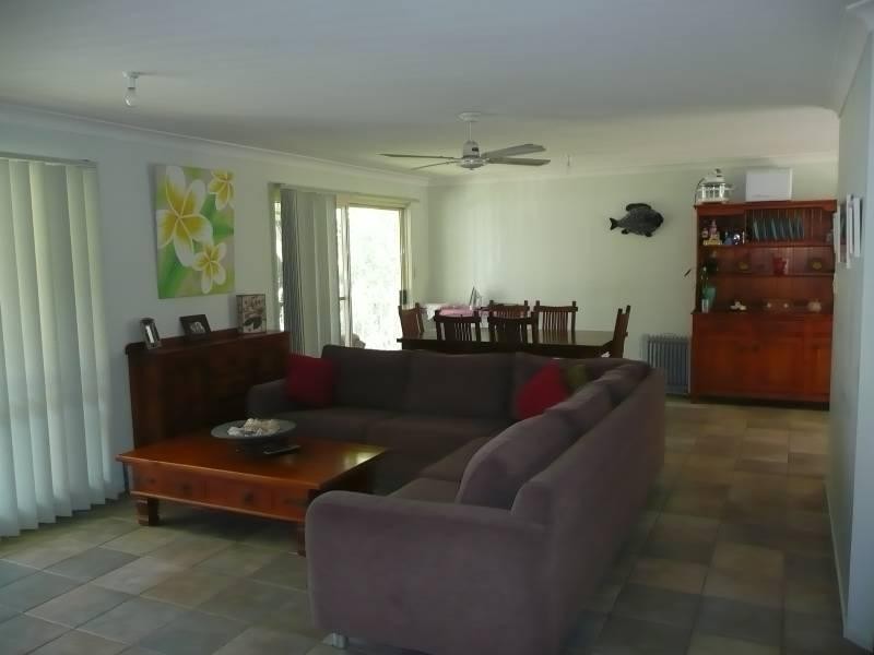 18 Bell Street, Dunbogan NSW 2443