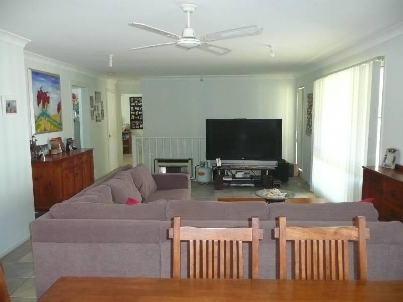 18 Bell Street, Dunbogan NSW 2443