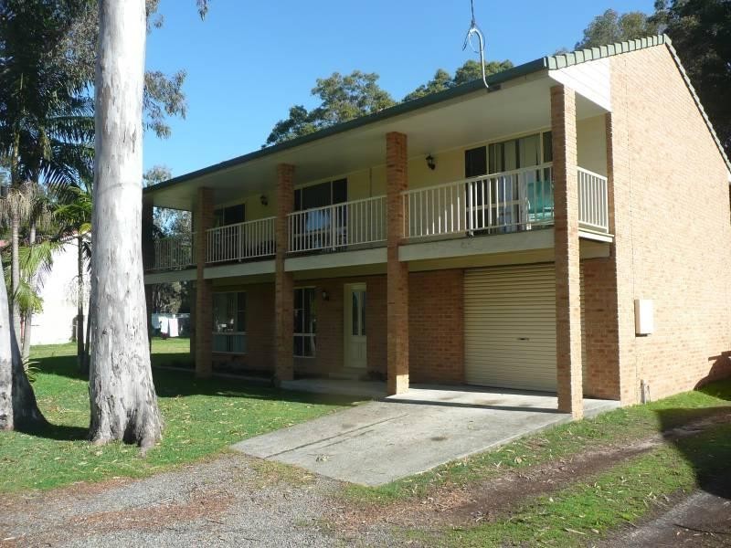 18 Bell Street, Dunbogan NSW 2443