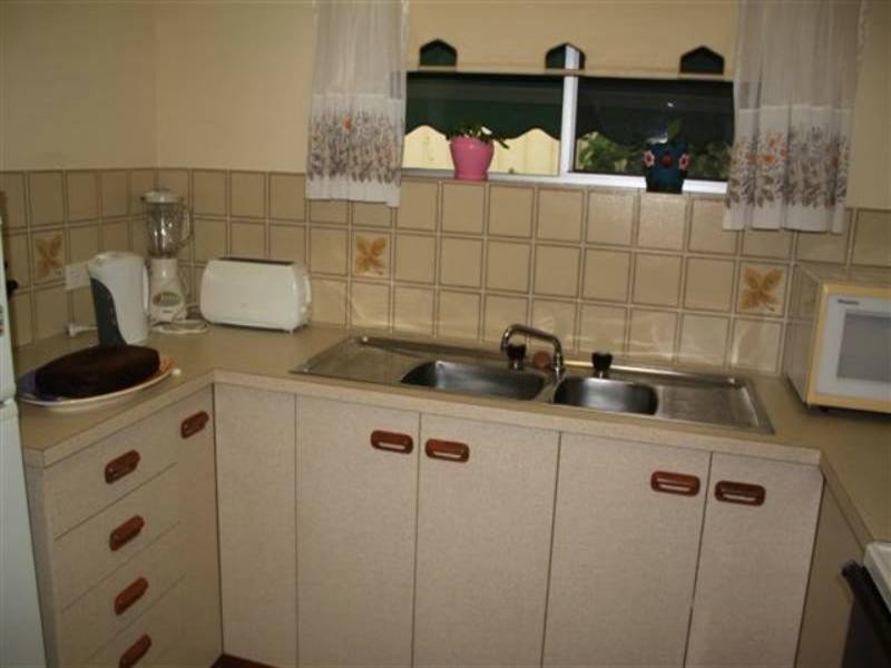 8/84 Lord Street, Laurieton NSW 2443