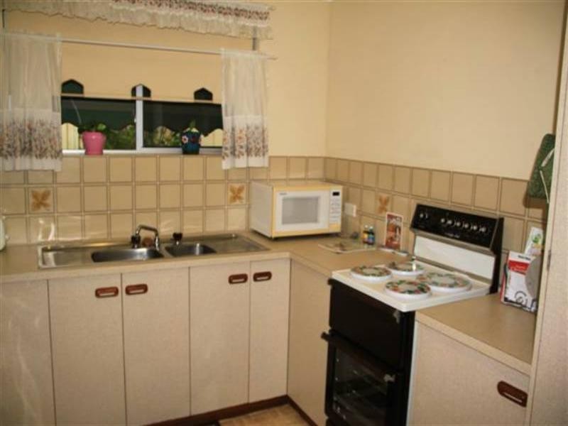 8/84 Lord Street, Laurieton NSW 2443