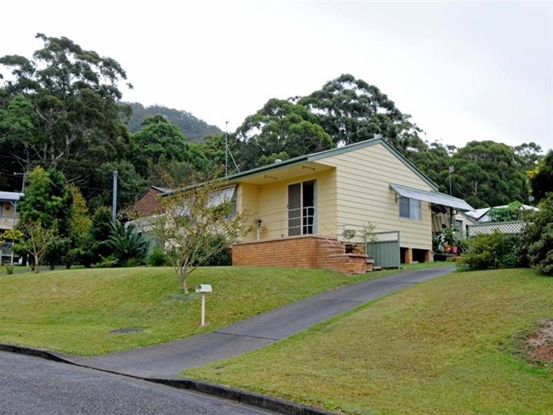 18 Quarry Way, Laurieton NSW 2443
