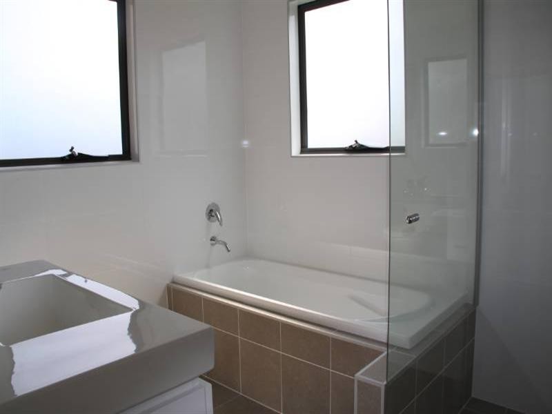 20 Admirals Circle, Laurieton NSW 2443