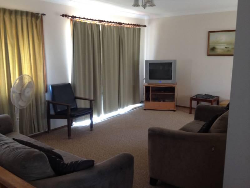 4 Bayside Avenue, North Haven NSW 2443