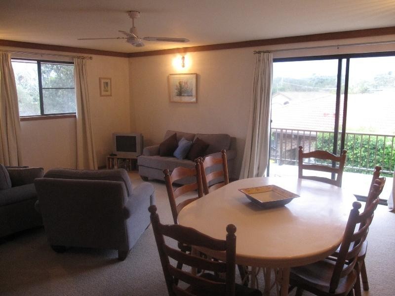 2/5 Hope Close, Dunbogan NSW 2443