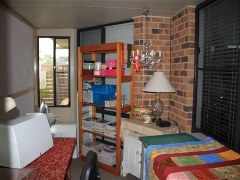 8 Alexander Close, Dunbogan NSW 2443