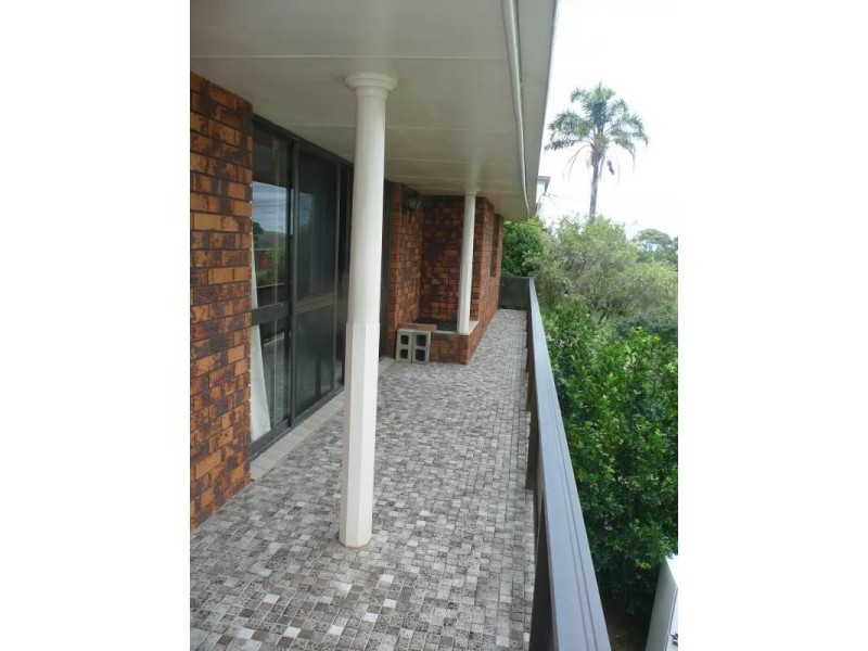 2/24 Bergalia Crescent, Dunbogan NSW 2443