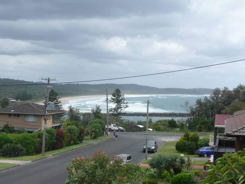 2/24 Bergalia Crescent, Dunbogan NSW 2443