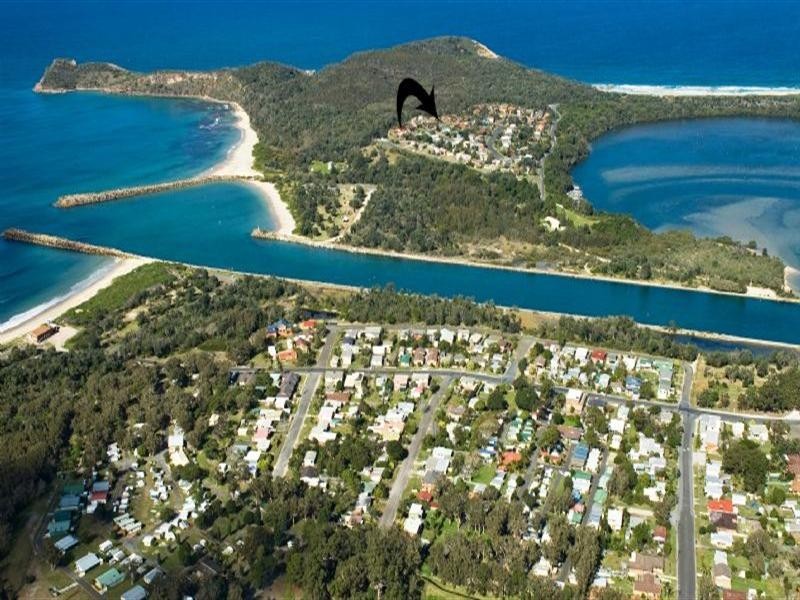 18 Bergalia Crescent, Camden Head NSW 2443