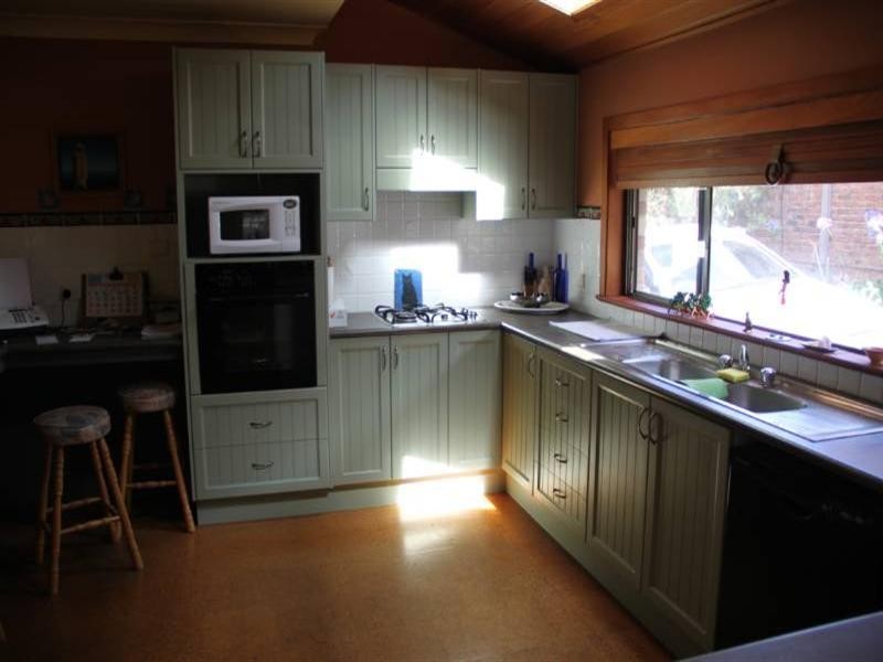 18 Bergalia Crescent, Camden Head NSW 2443