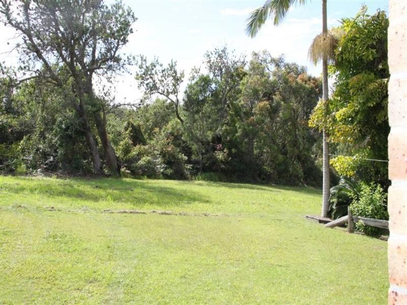 18 Bergalia Crescent, Camden Head NSW 2443