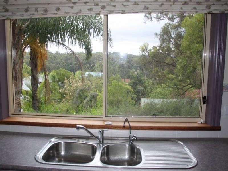 22 Rosewood Court, Laurieton NSW 2443