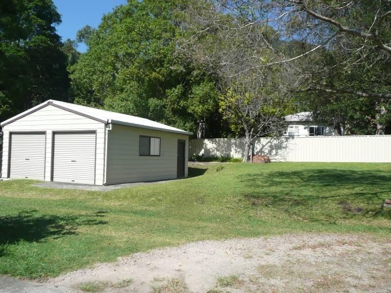 15 Lord Street, Laurieton NSW 2443