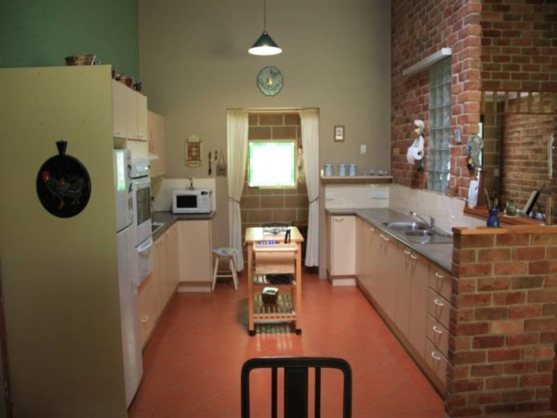 4 Seafront Circuit, Bonny Hills NSW 2445