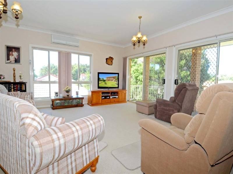 65 Murson Crescent, North Haven NSW 2443