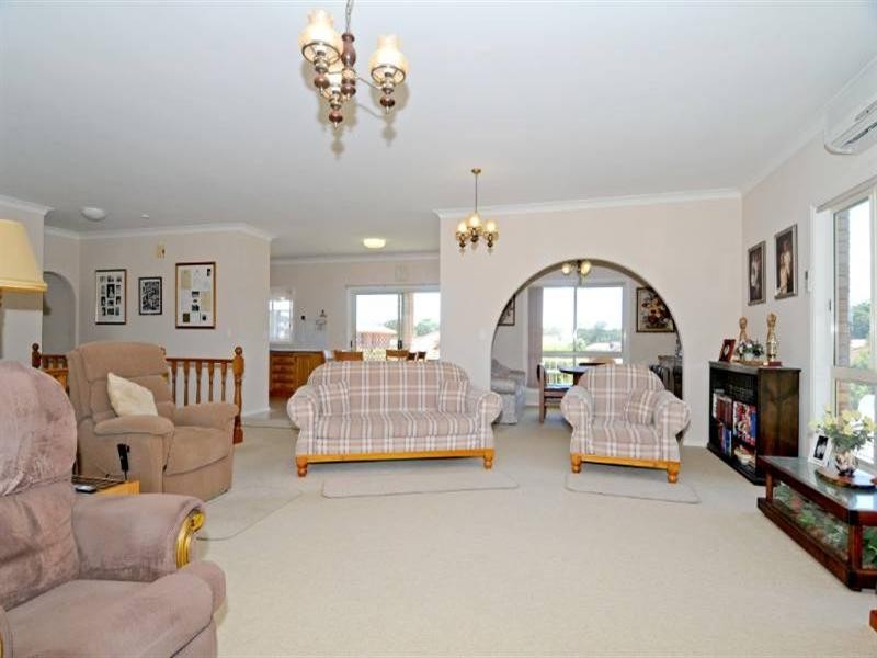65 Murson Crescent, North Haven NSW 2443