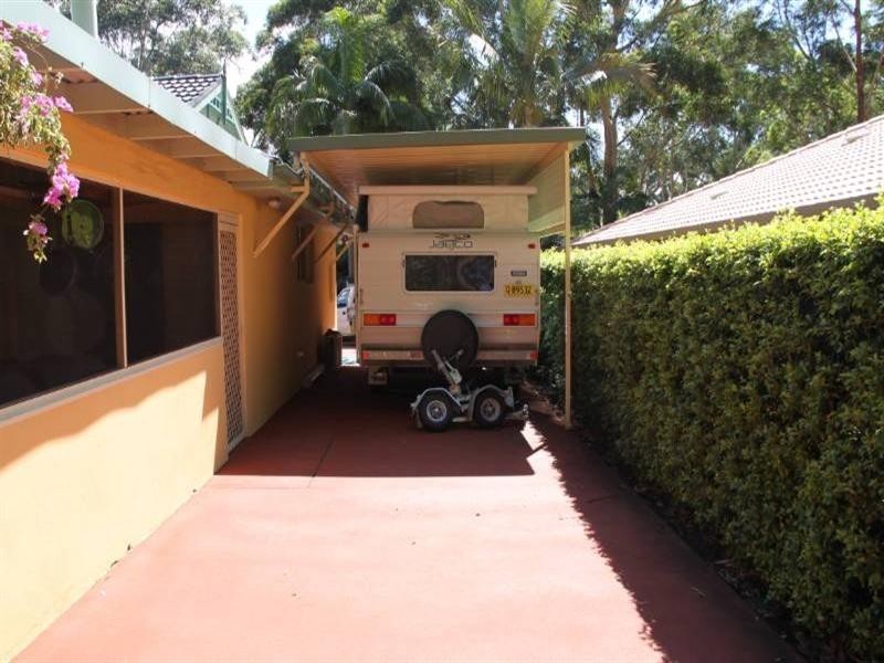 10 Lakeview Crescent, West Haven NSW 2443