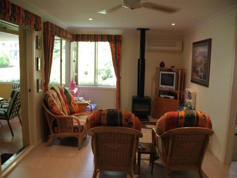 10 Lakeview Crescent, West Haven NSW 2443