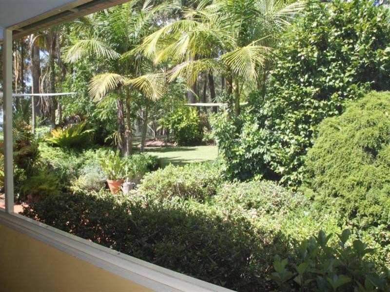 10 Lakeview Crescent, West Haven NSW 2443