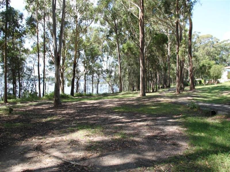 10 Lakeview Crescent, West Haven NSW 2443