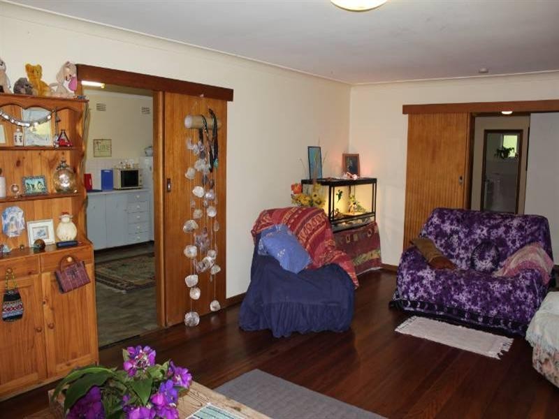 282 Ocean Drive, Laurieton NSW 2443