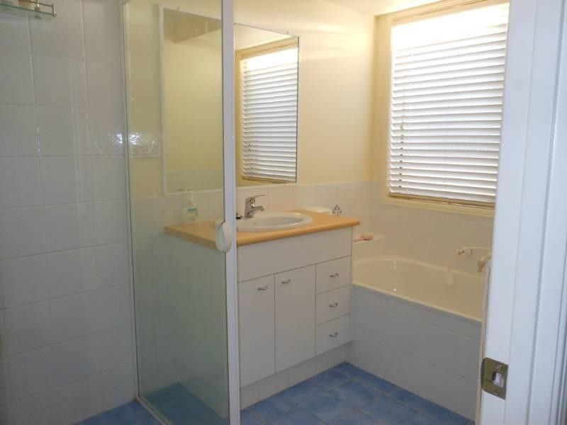 8 Prince of Wales Drive, Dunbogan NSW 2443